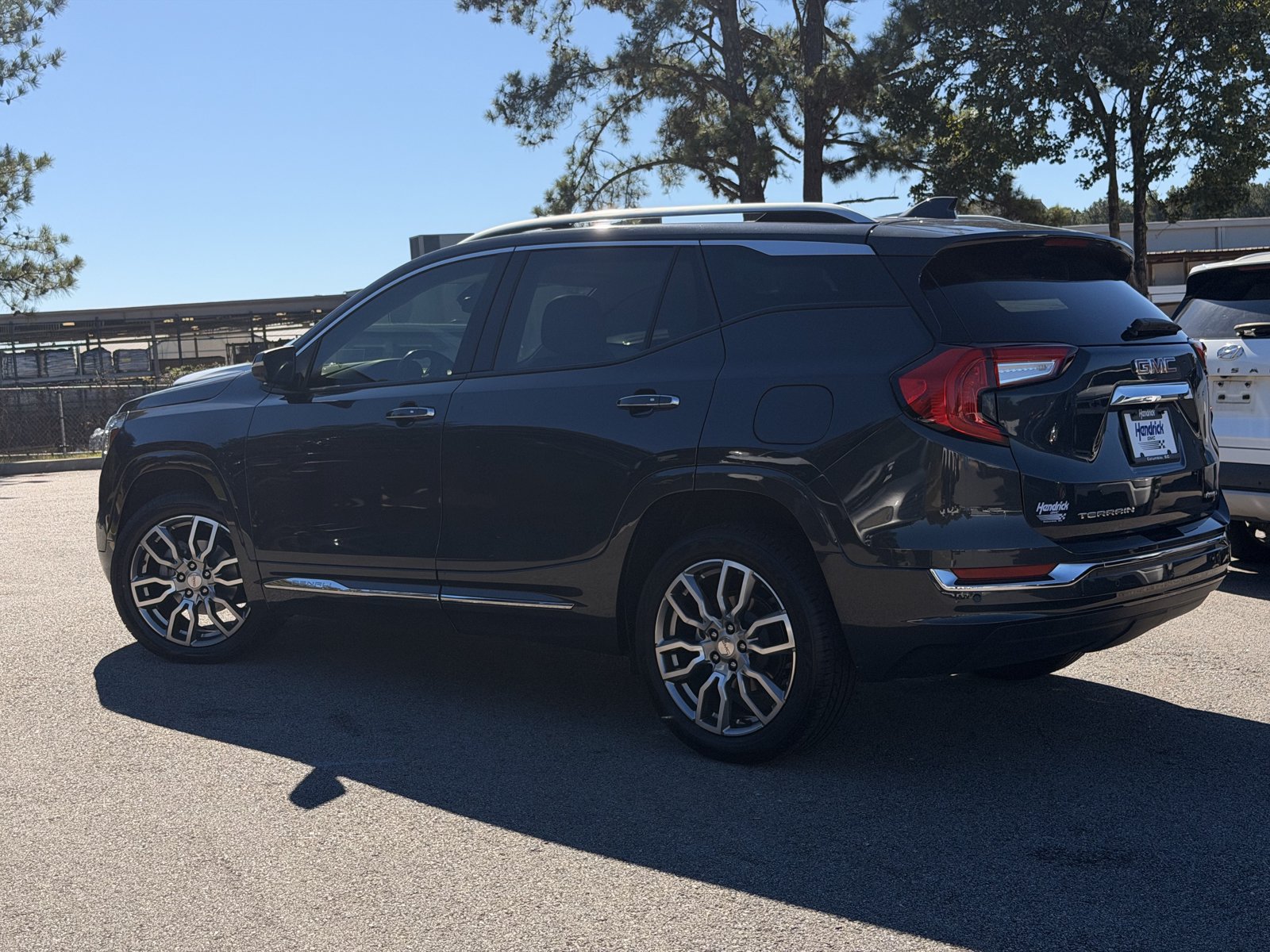 Used 2022 GMC Terrain Denali AWD/4WD image 10
