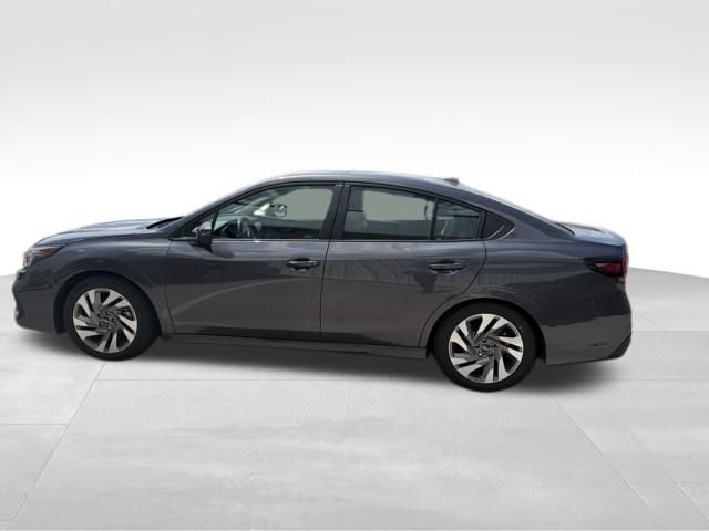 Used 2025 Subaru Legacy Limited AWD/4WD image 7