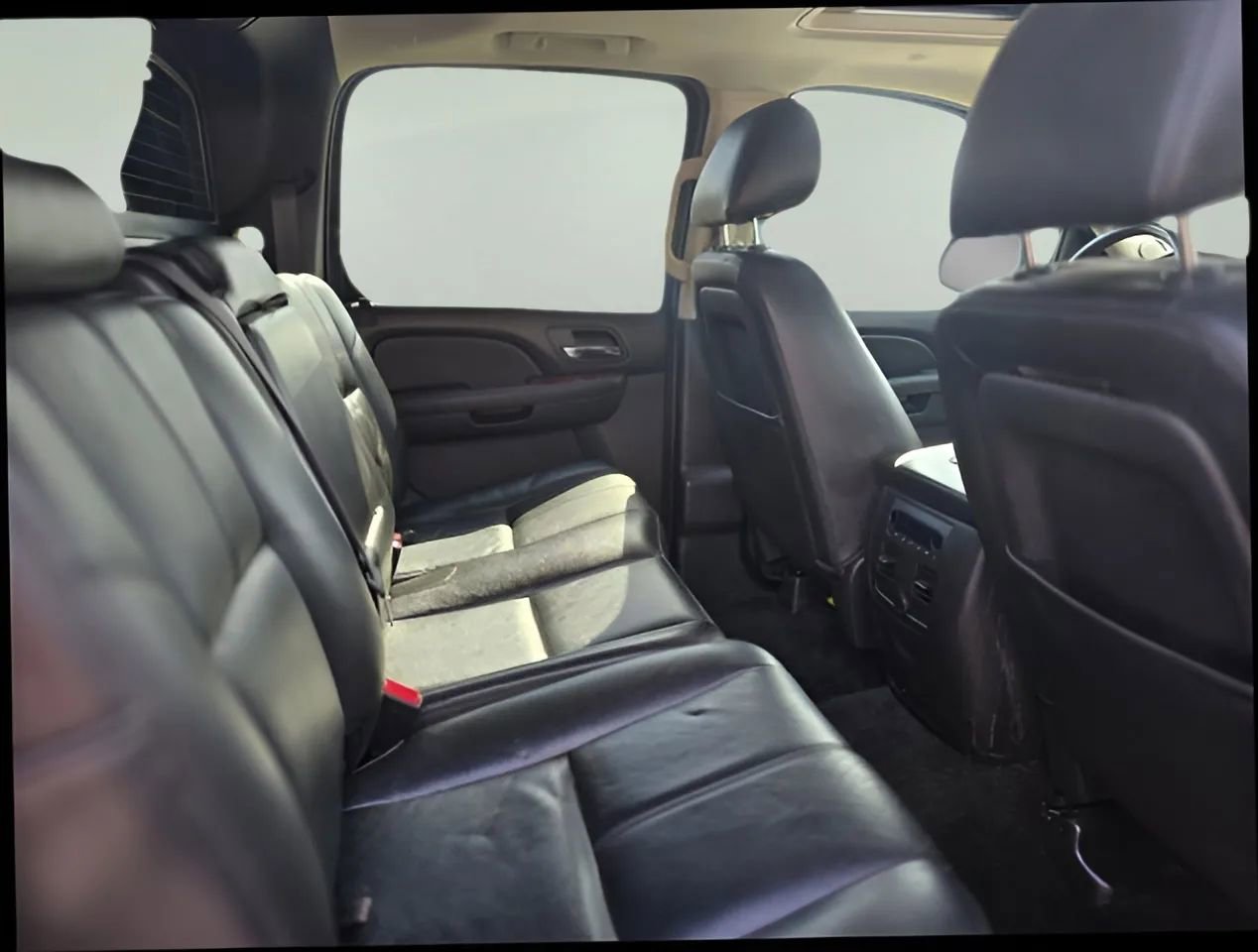 Used 2013 Chevrolet Avalanche LT w/ All-Star Edition image 19