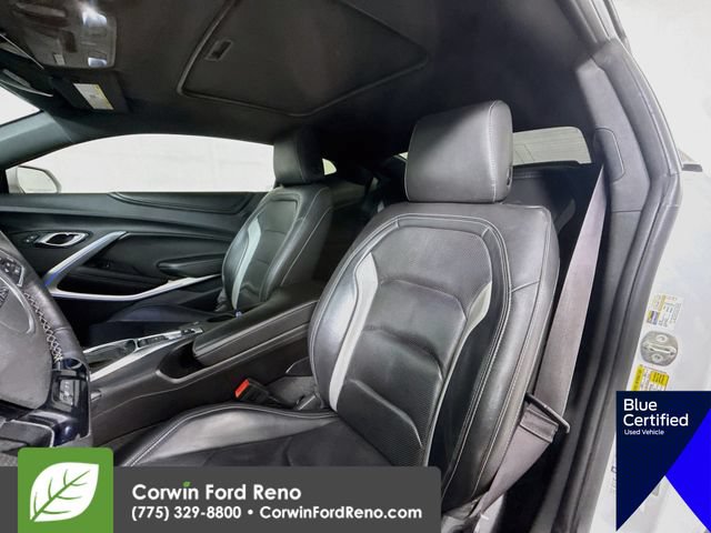 Used 2017 Chevrolet Camaro LT RWD image 26