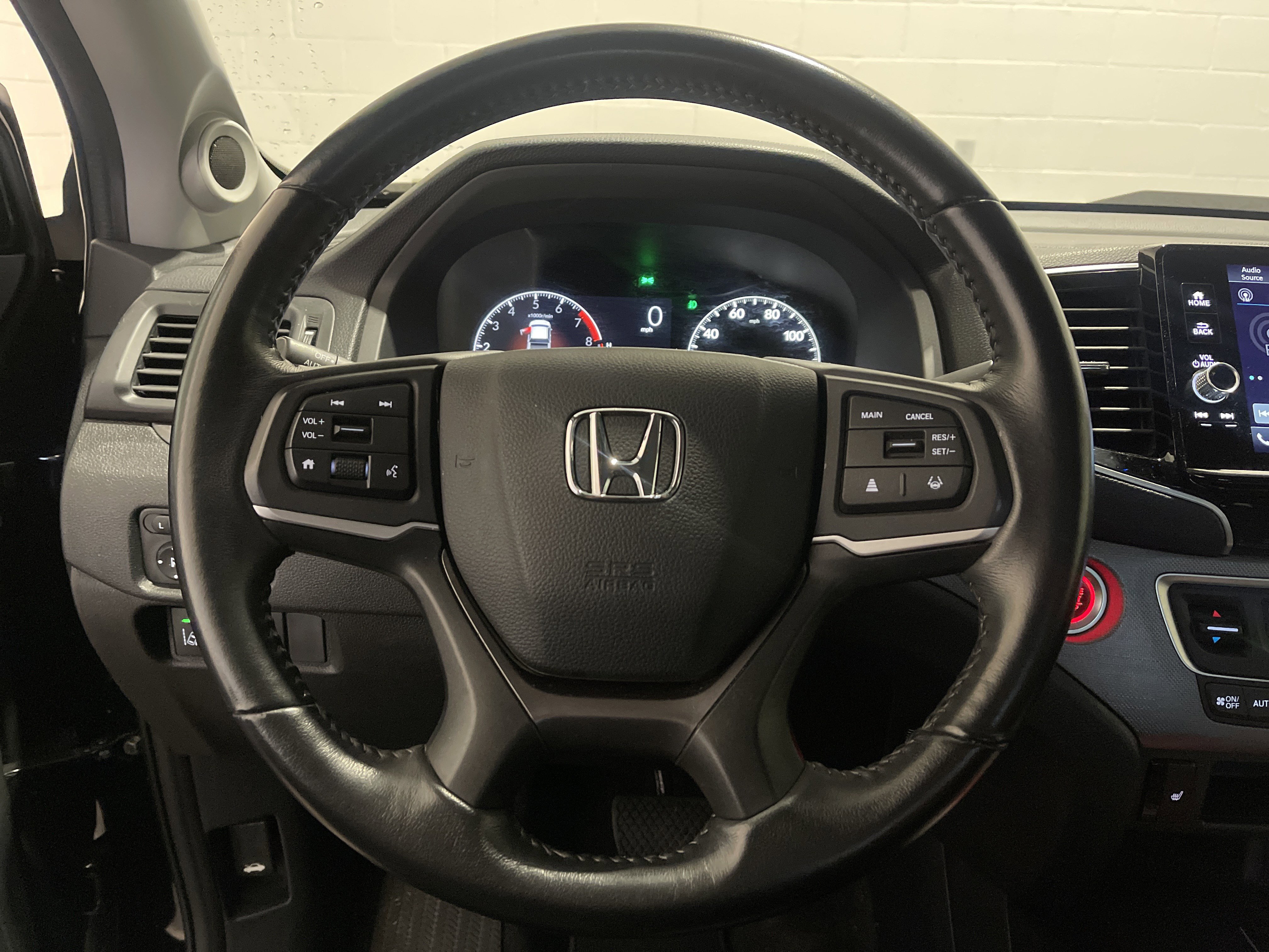 Certified 2024 Honda Ridgeline RTL image 17