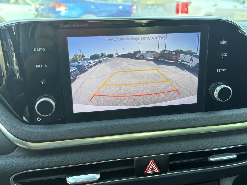 Used 2022 Hyundai Sonata SEL w/ Preferred Accessory Package FWD image 25