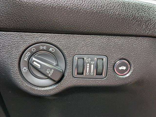 Used 2022 Dodge Challenger SXT w/ Blacktop Package RWD image 16