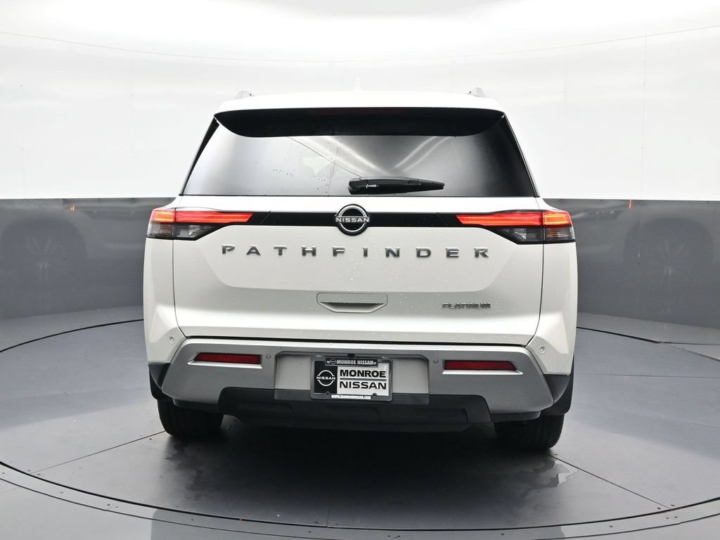 Certified 2023 Nissan Pathfinder Platinum FWD image 8