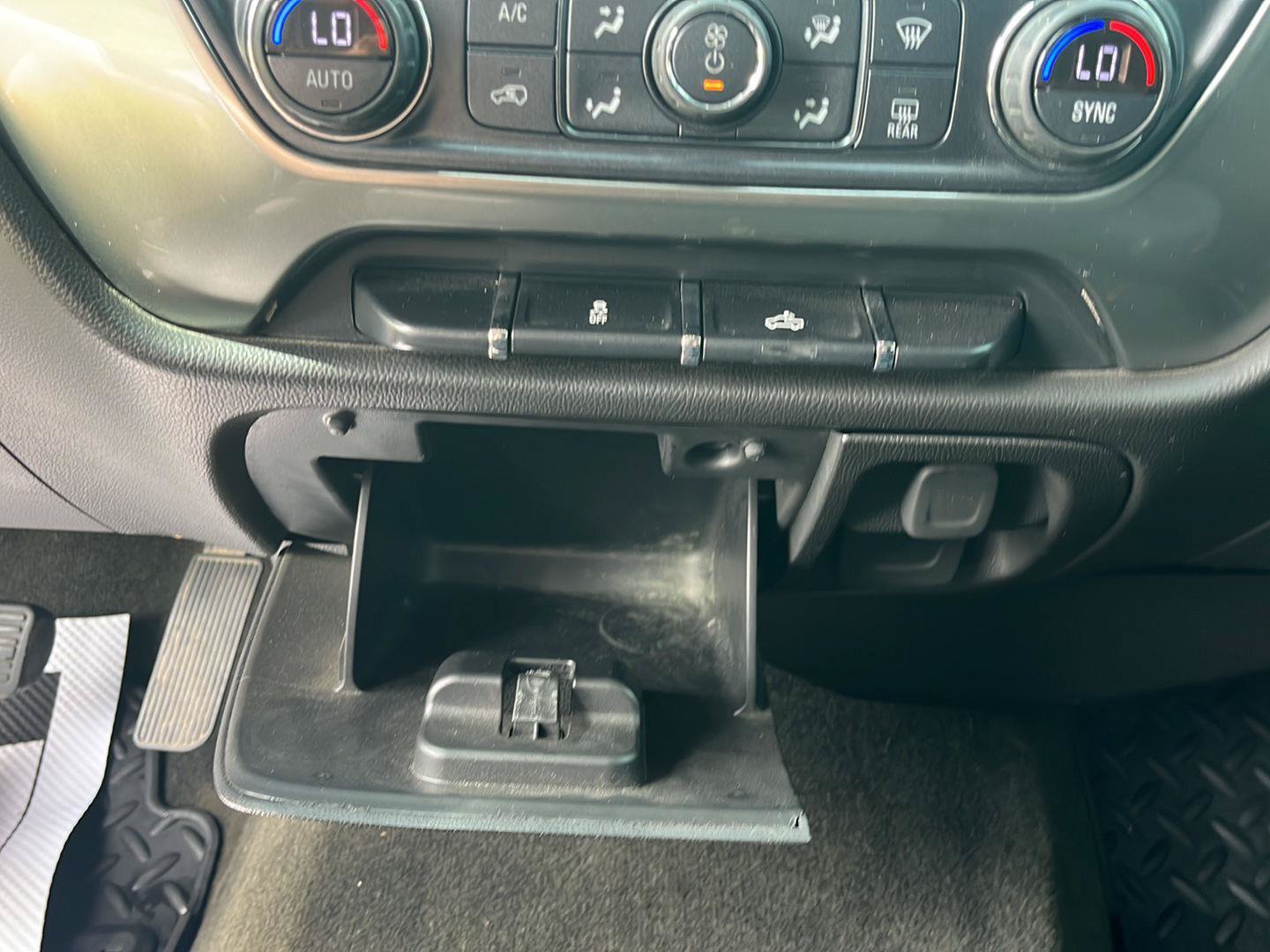 Used 2018 Chevrolet Silverado 2500 LT w/ All Star Edition AWD/4WD image 19