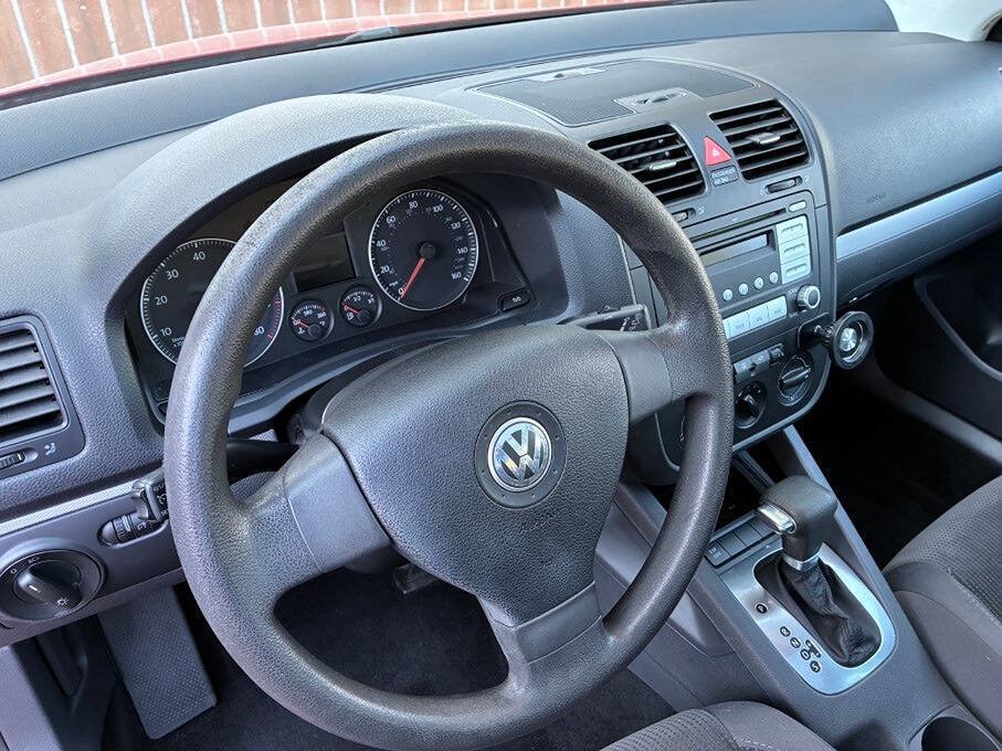 Used 2009 Volkswagen Jetta S FWD image 21