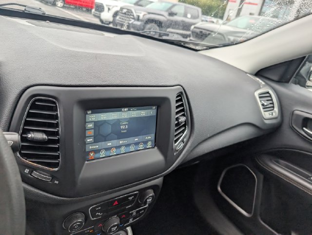 Used 2019 Jeep Compass Sport w/ Tech Group AWD/4WD image 19