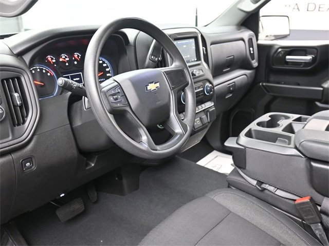 Used 2025 Chevrolet Silverado 1500 Custom w/ Turbomax Blackout Package image 14