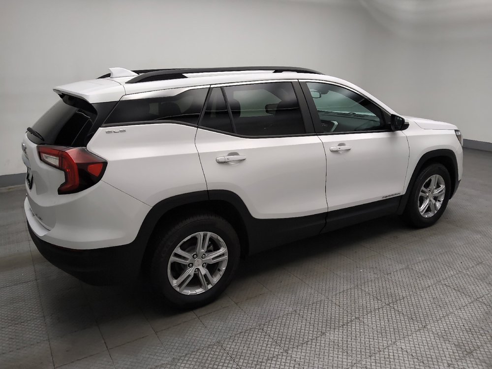 Used 2022 GMC Terrain SLE w/ Driver Convenience Package AWD/4WD image 10