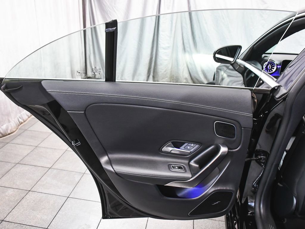 Used 2020 Mercedes-Benz CLA 250 4MATIC image 12