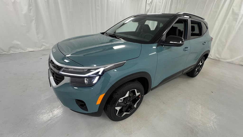New 2026 Kia Seltos S AWD/4WD image 7