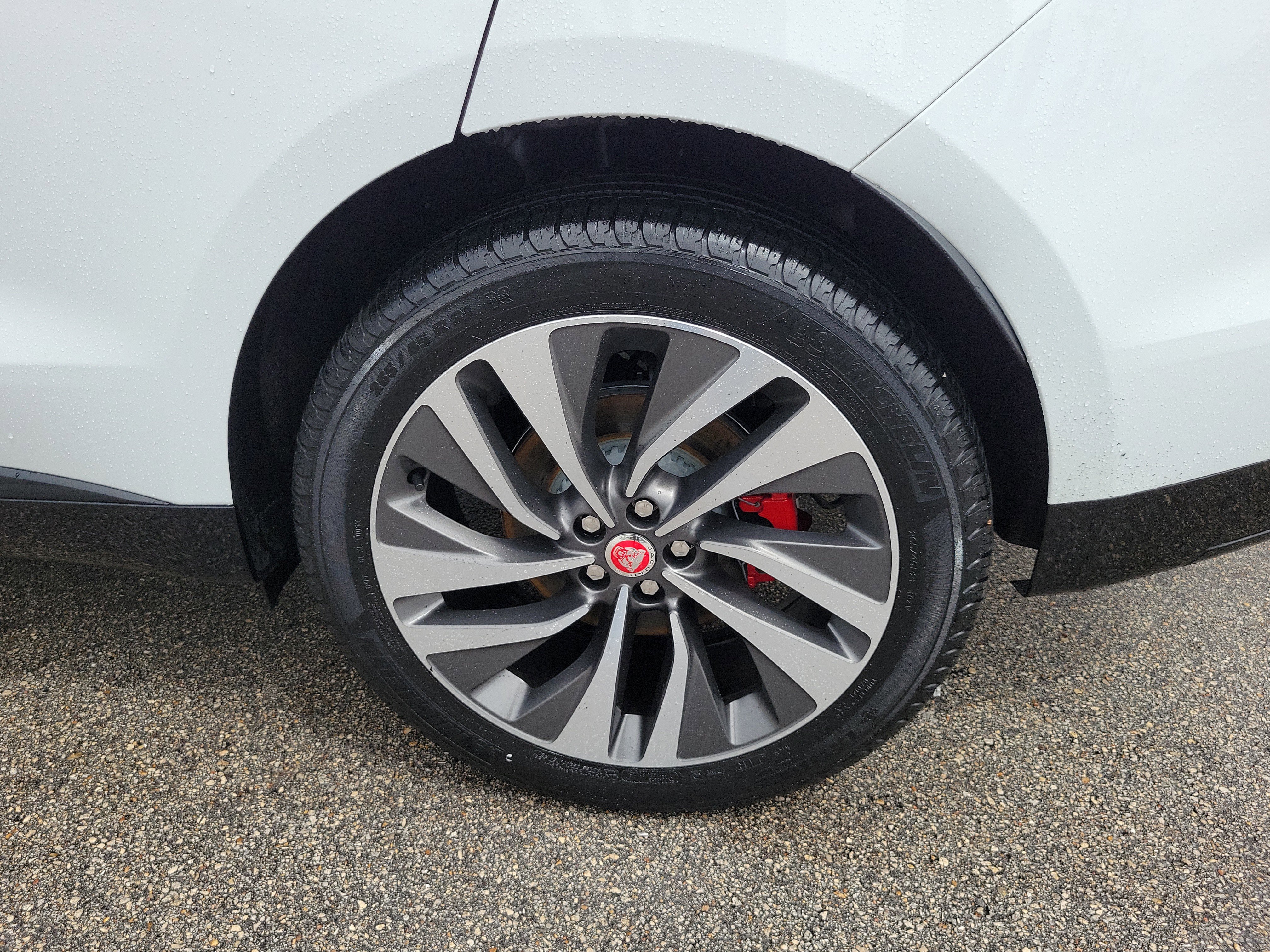 Used 2022 Jaguar F-PACE S image 28