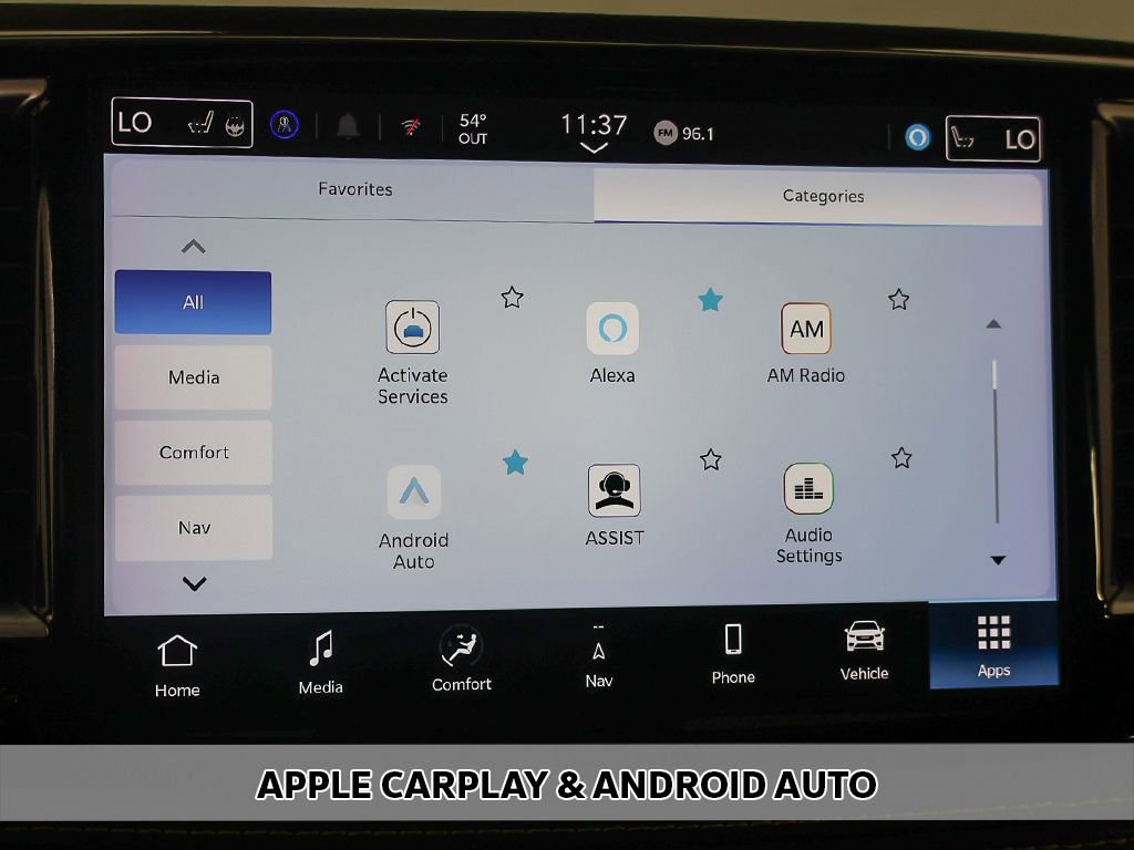 Used 2024 Chrysler Pacifica Limited FWD image 11