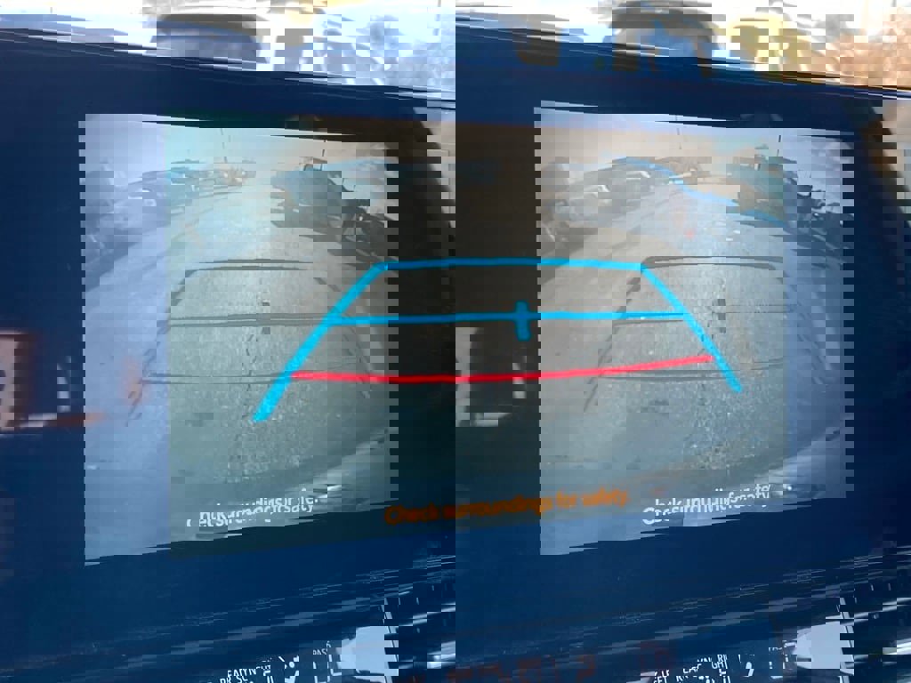 Certified 2025 Toyota Sienna XSE image 25