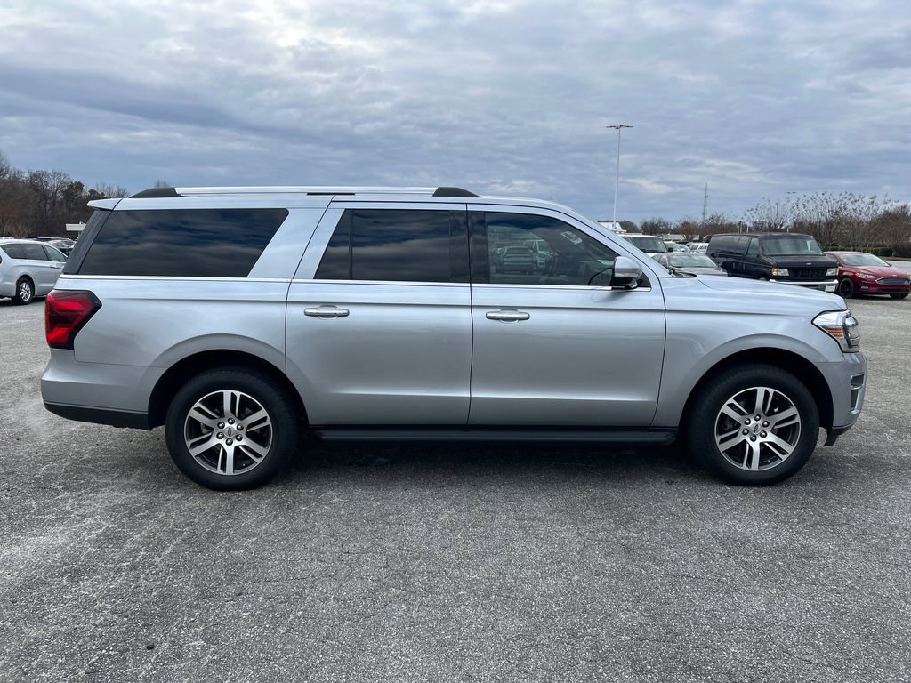 Used 2024 Ford Expedition Max Limited image 7