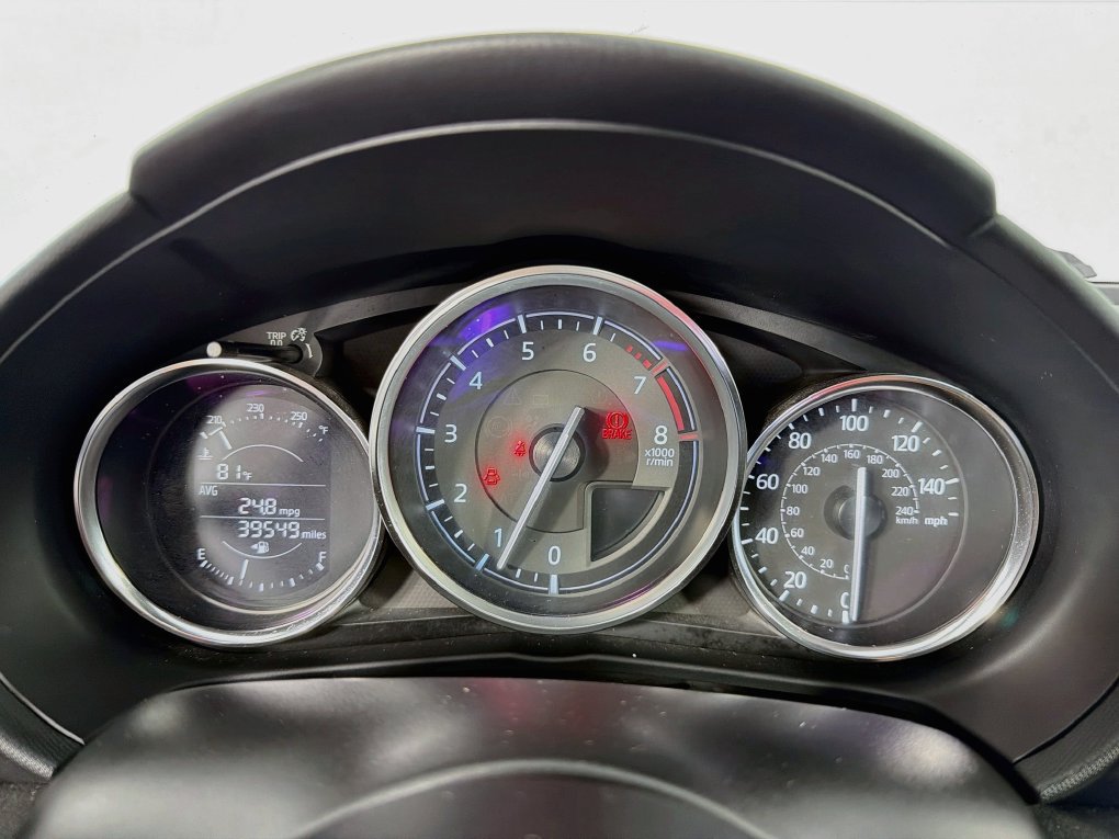 Used 2016 MAZDA MX-5 Miata Grand Touring RWD image 17