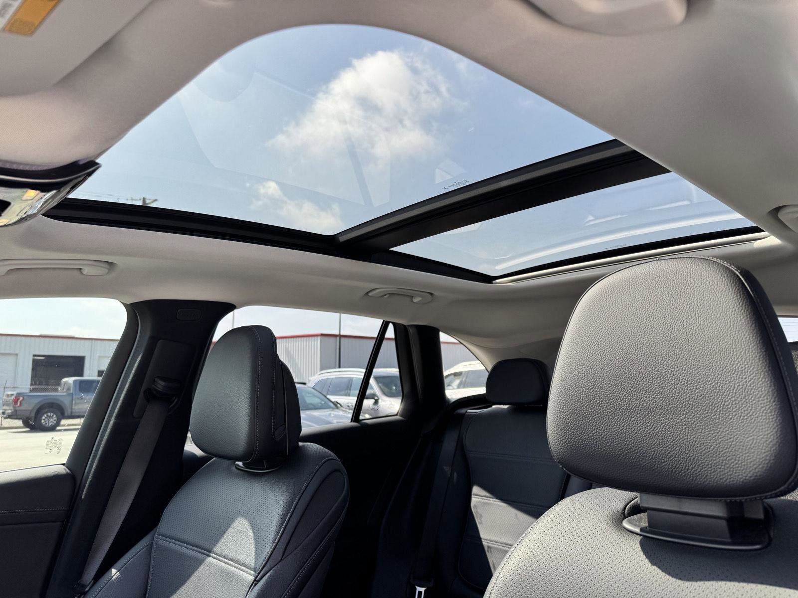 Certified 2024 Mercedes-Benz GLC 300 4MATIC image 14