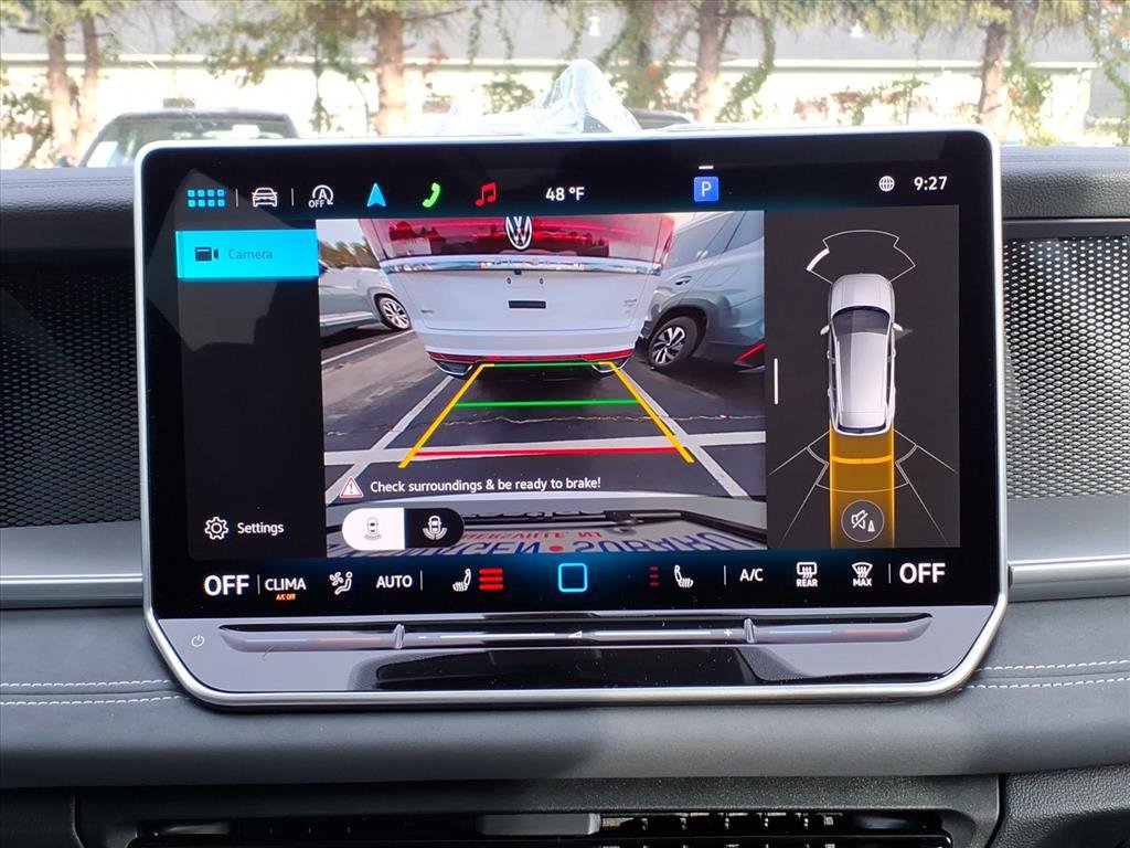 New 2025 Volkswagen Tiguan SE image 12