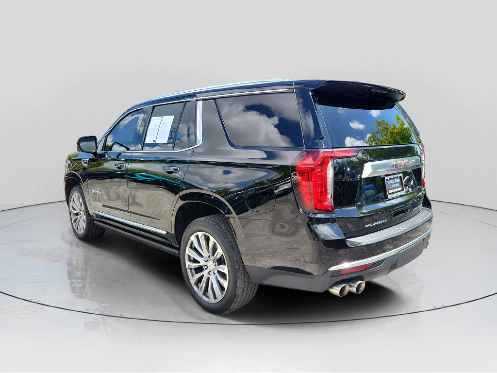 Used 2022 GMC Yukon Denali w/ Denali Premium Package AWD/4WD image 5