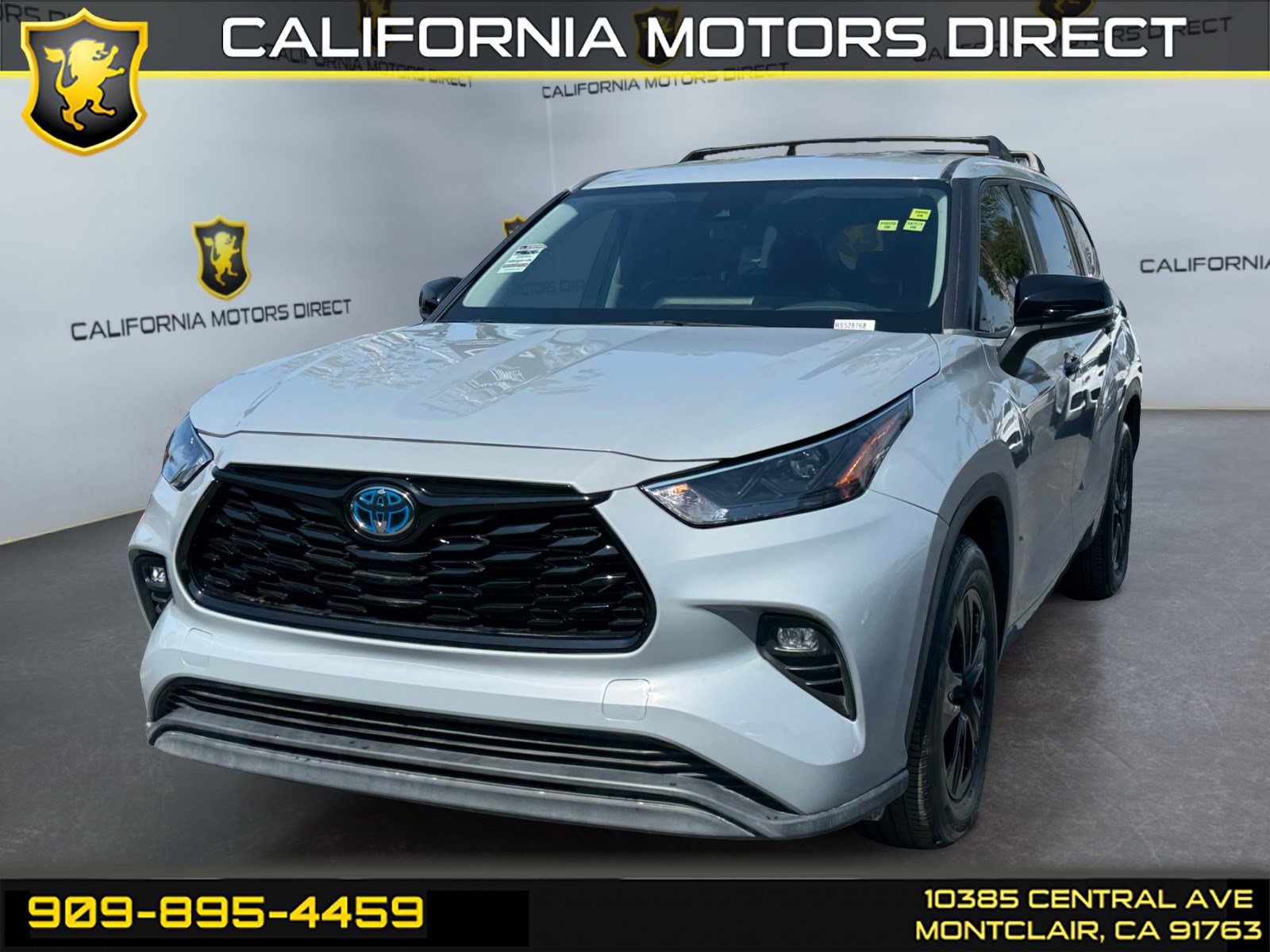 Used 2024 Toyota Highlander LE FWD video 1