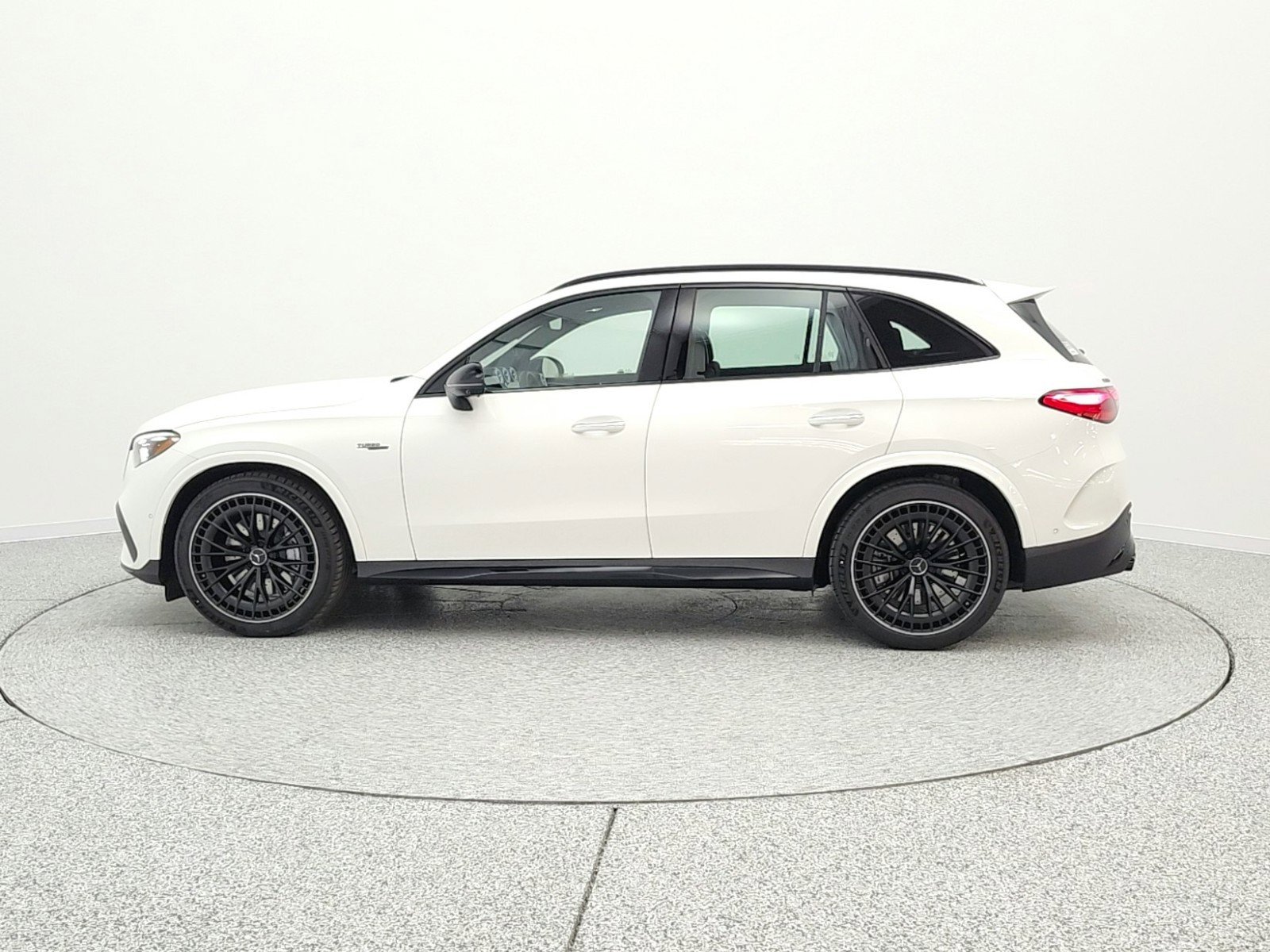 New 2026 Mercedes-Benz GLC 43 AMG 4MATIC image 8