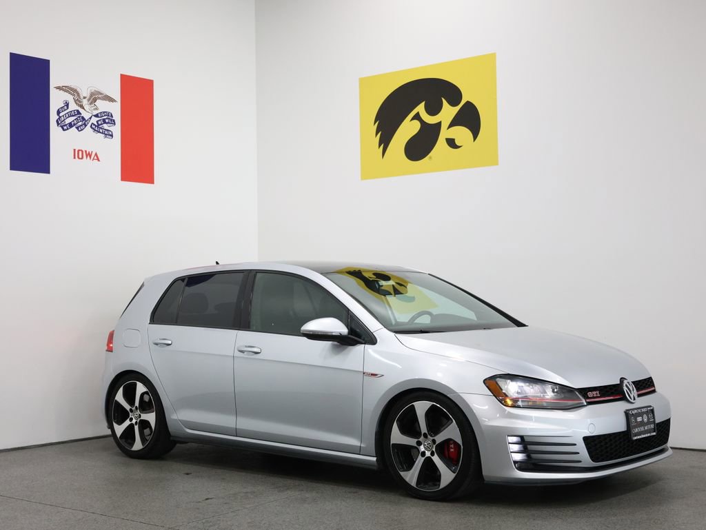 Used 2017 Volkswagen GTI SE