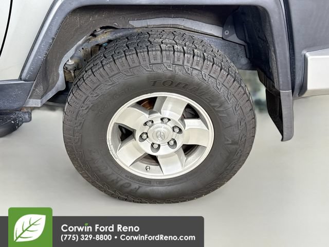 Used 2010 Toyota FJ Cruiser 4WD image 27