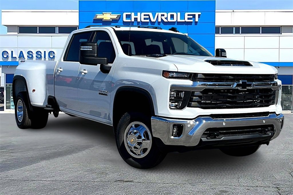 New 2026 Chevrolet Silverado 3500 LT w/ Texas Edition