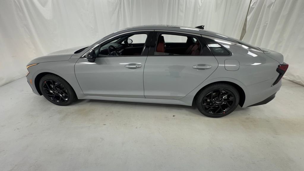 New 2026 Kia K5 GT-Line image 6