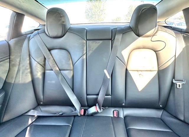 Used 2023 Tesla Model 3 Standard Range RWD image 24