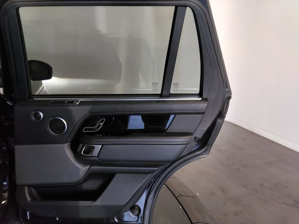 Used 2020 Land Rover Range Rover Long Wheelbase HSE image 45