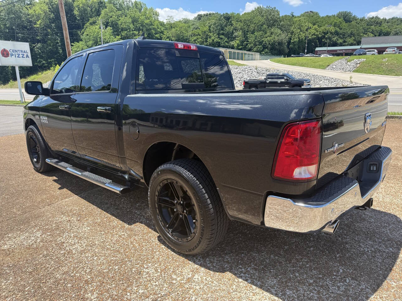 Used 2017 RAM 1500 Lone Star AWD/4WD image 6