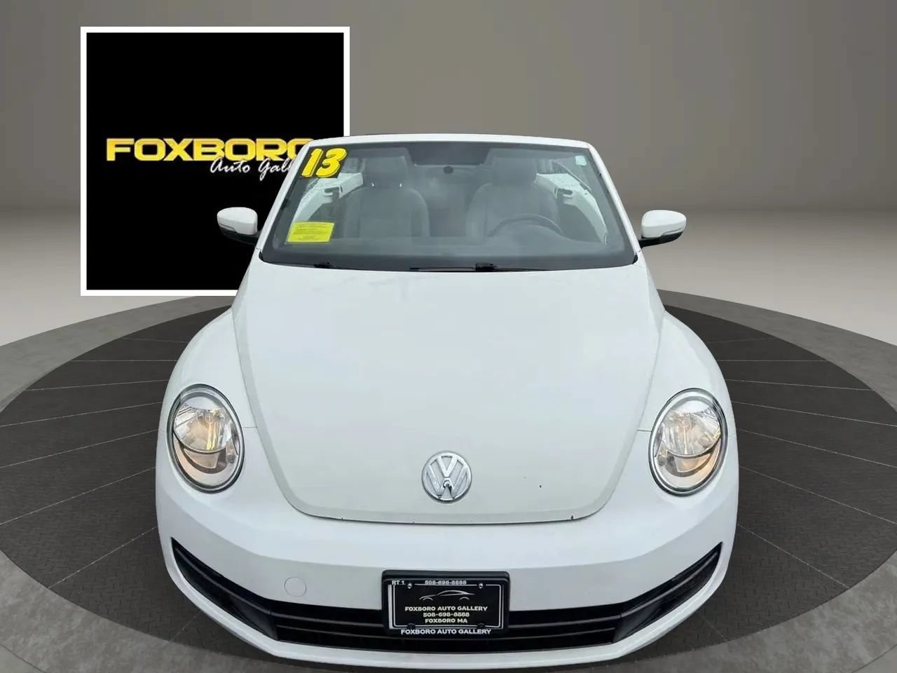 Used 2013 Volkswagen Beetle 2.5 FWD image 11