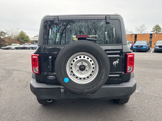 New 2025 Ford Bronco 4-Door image 4