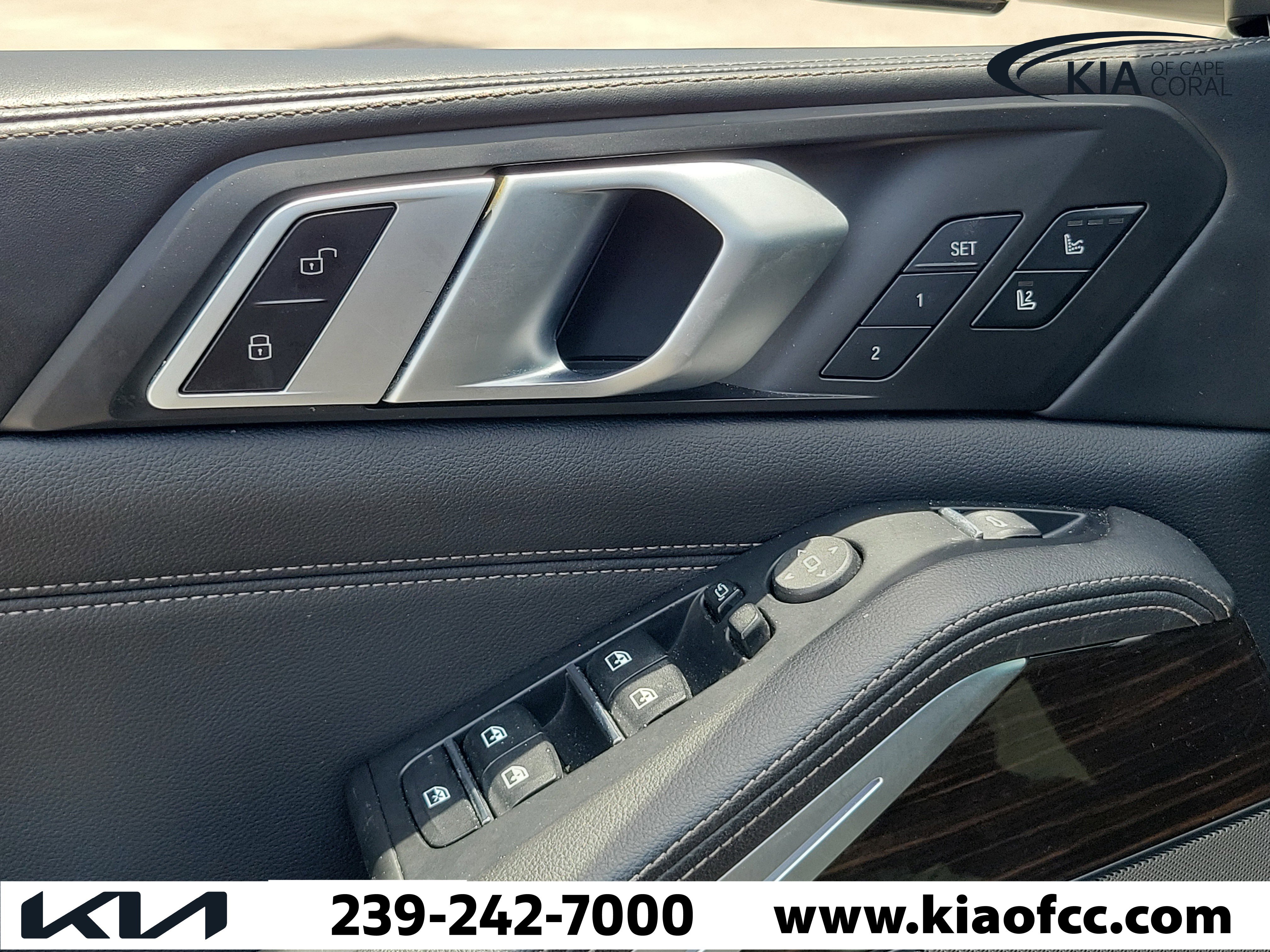 Used 2019 BMW X5 xDrive50i AWD/4WD image 29