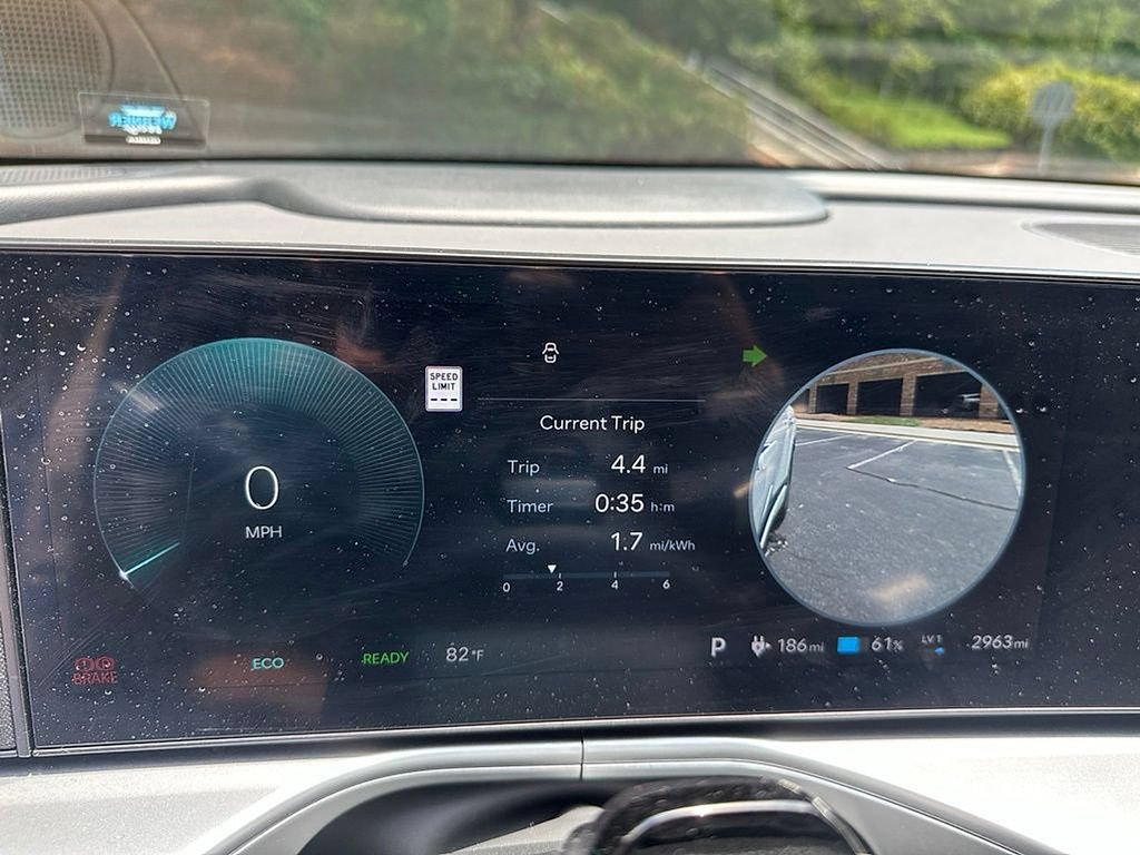 Used 2026 Hyundai Ioniq 9 Limited AWD/4WD image 12