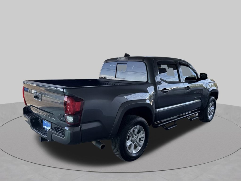 Used 2022 Toyota Tacoma SR5 w/ Technology Package RWD image 10