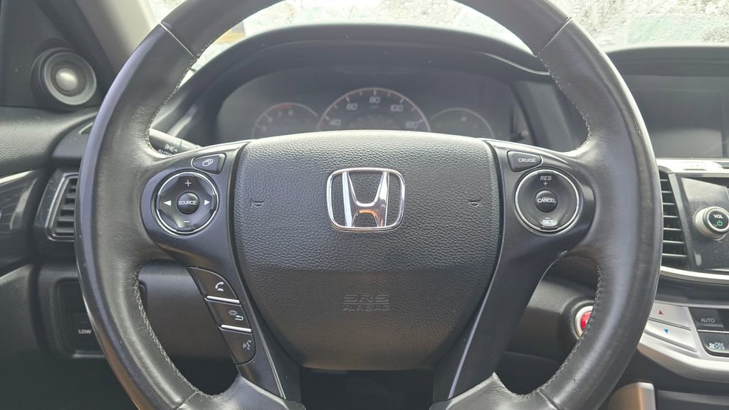 Used 2015 Honda Accord EX-L image 65