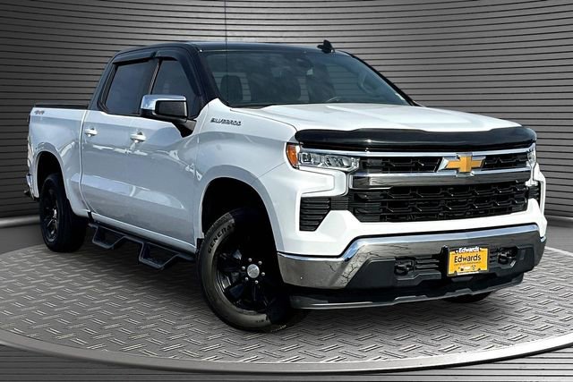 Used 2024 Chevrolet Silverado 1500 LT AWD/4WD image 3