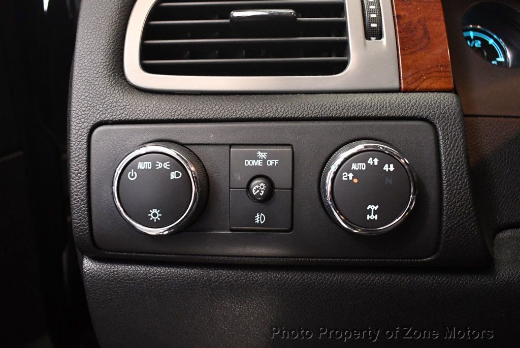 Used 2010 Chevrolet Suburban LTZ image 39