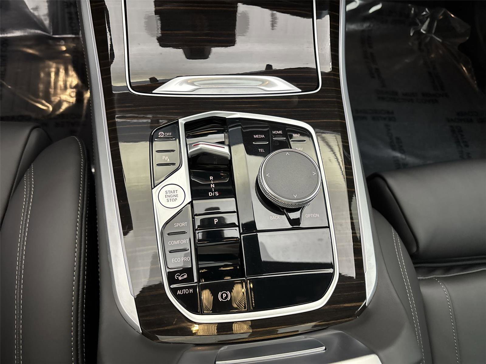 Used 2024 BMW X5 xDrive40i w/ Premium Package image 23