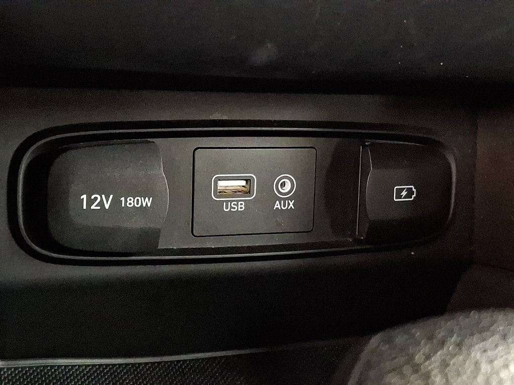 Used 2020 Hyundai Santa Fe SE AWD/4WD image 20