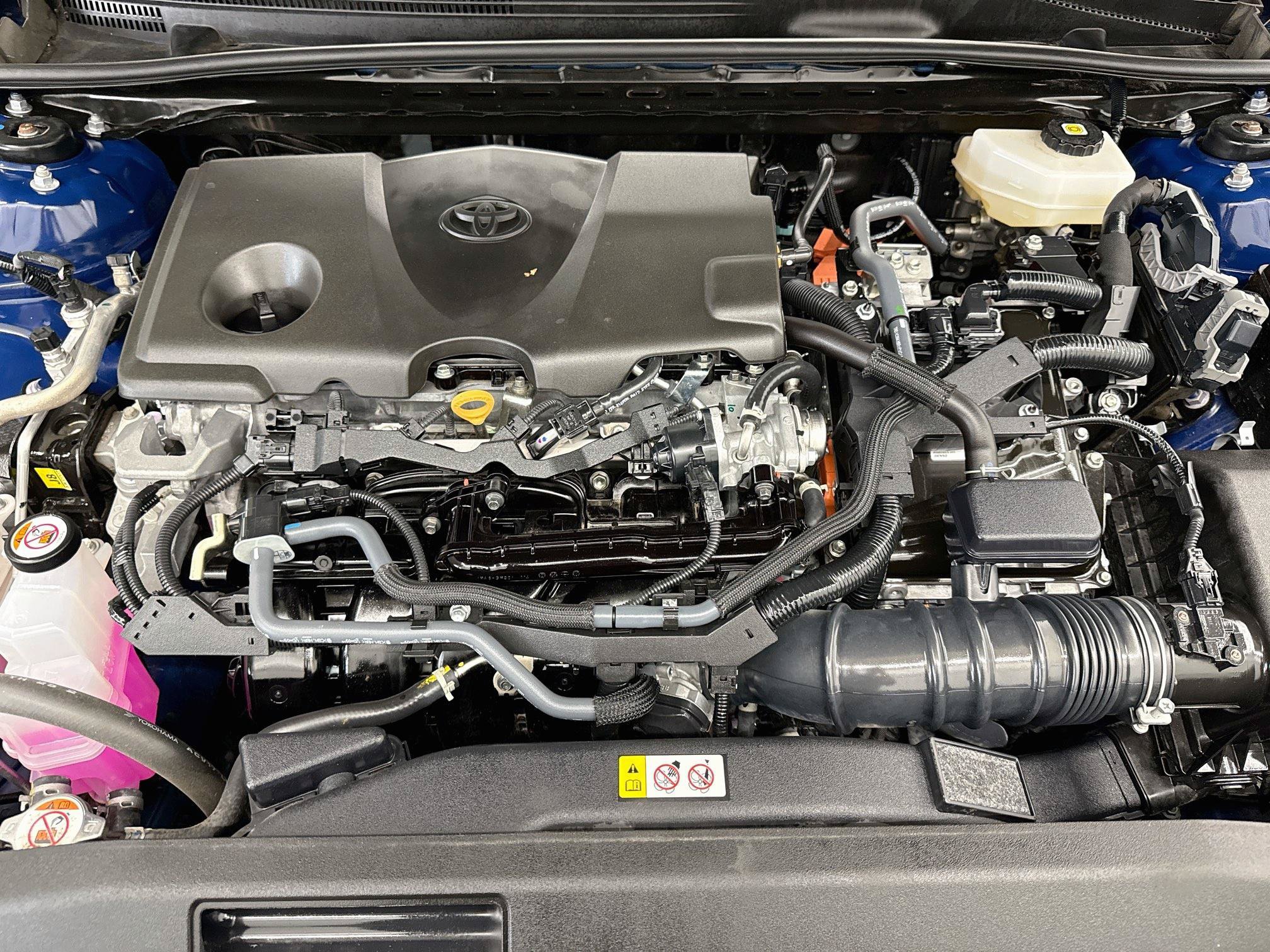 Used 2025 Toyota Camry SE FWD image 33