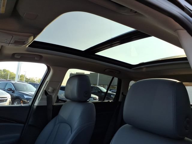 Used 2020 Buick Envision Premium w/ LPO, Active Package AWD/4WD image 15