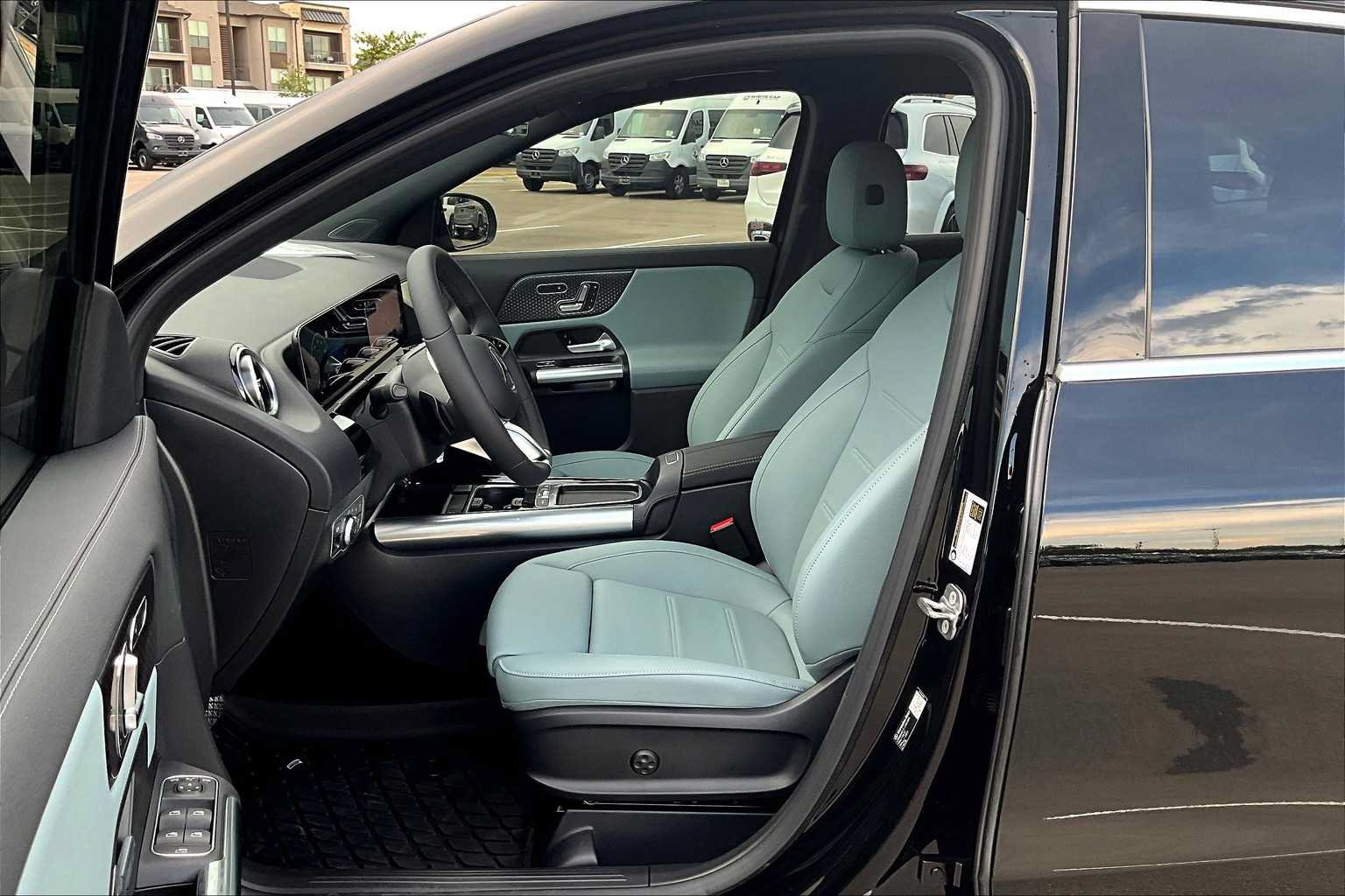 Certified 2026 Mercedes-Benz GLA 250 image 9