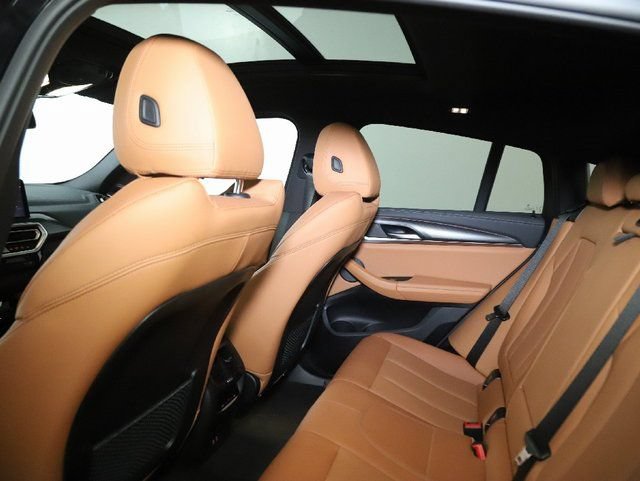 Used 2023 BMW X4 M40i w/ Premium Package AWD/4WD image 16