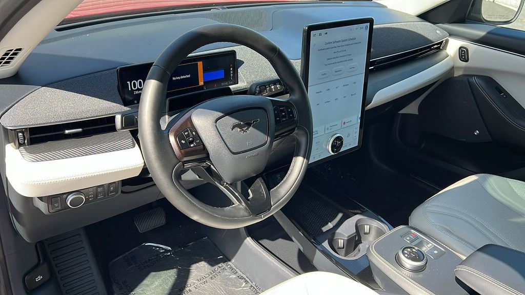 Certified 2021 Ford Mustang Mach-E Premium RWD image 12