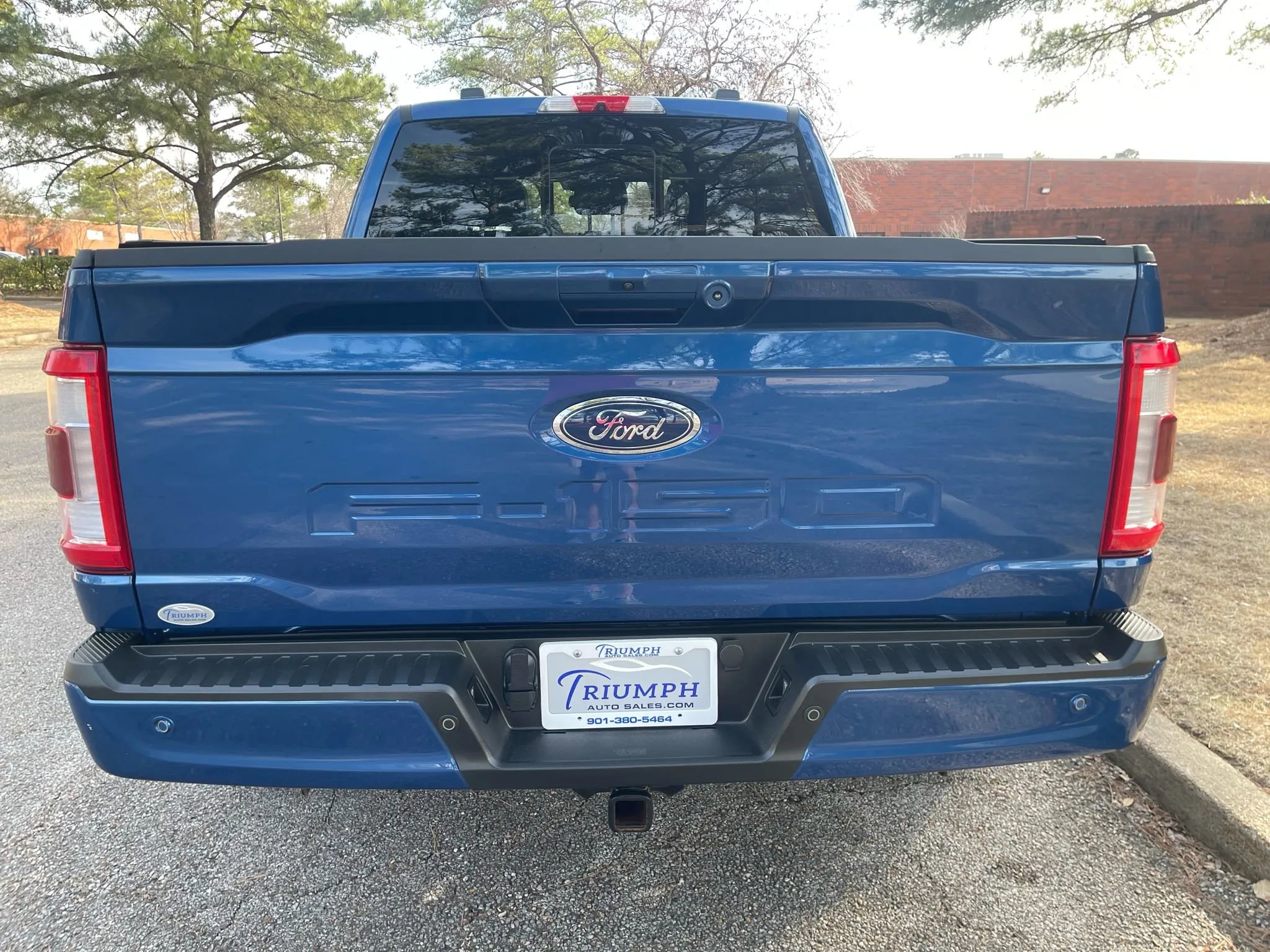 Used 2022 Ford F150 Lariat w/ Equipment Group 502A High image 4