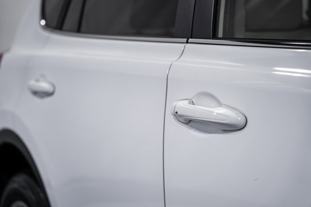 Used 2015 Toyota RAV4 XLE image 14