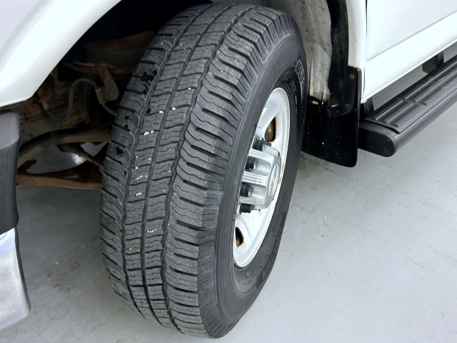 Used 2015 Chevrolet Express 3500 LT w/ LT Preferred Equipment Group RWD image 23